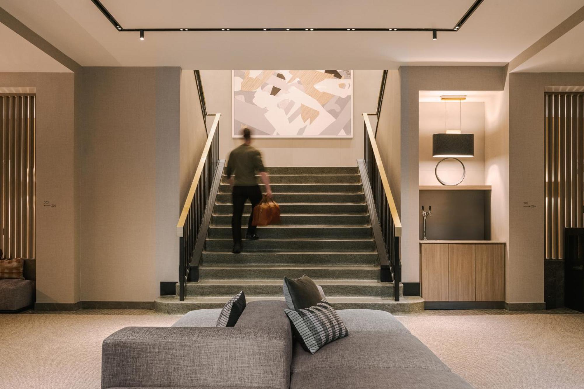 Sonder By Marriott Bonvoy Apollon Apartments Old Montreal Монреаль Экстерьер фото