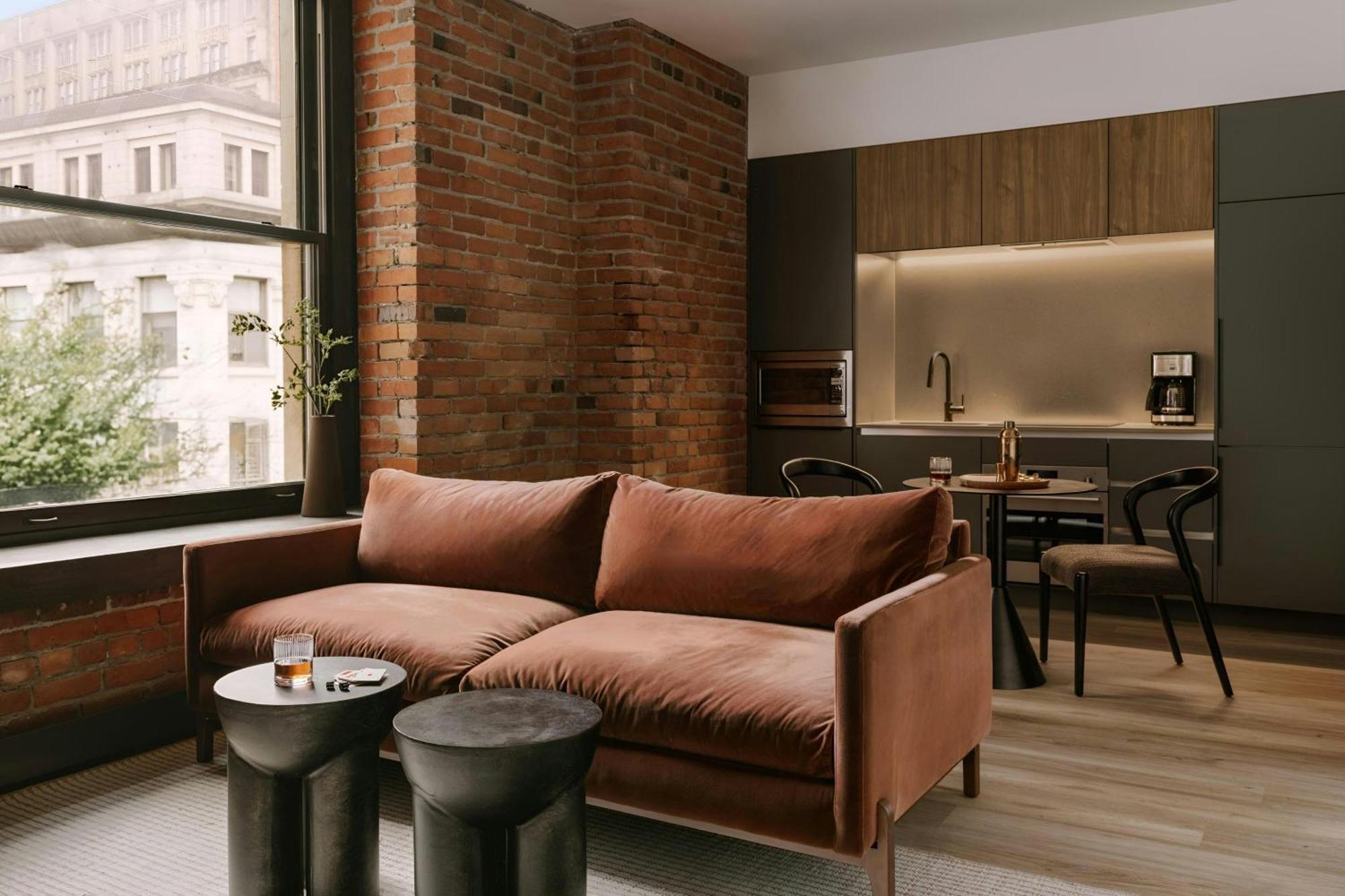 Sonder By Marriott Bonvoy Apollon Apartments Old Montreal Монреаль Экстерьер фото